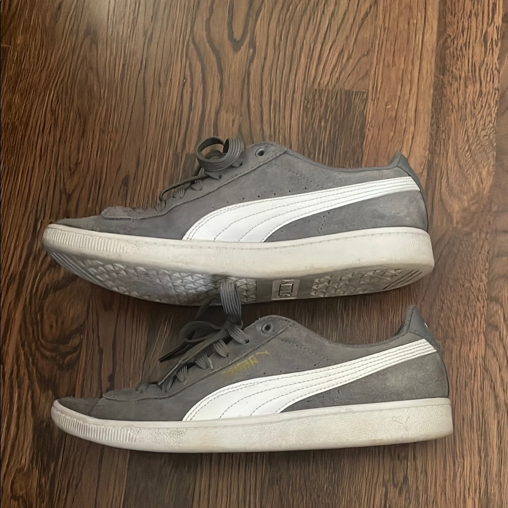 Puma Gray and White Low-Top Sneakers with Suede Upper, size 9